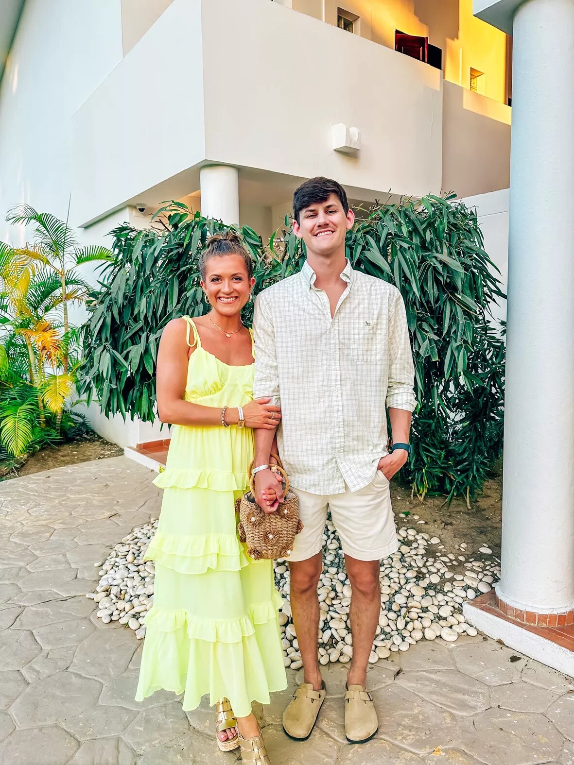 Beachy Casual attire example